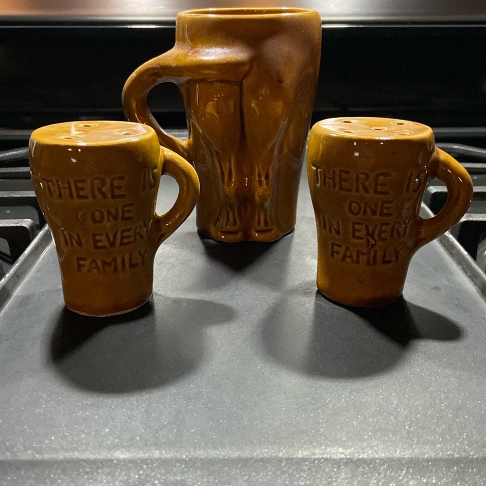 Mid Century jack ass salt/pepper shakers with mug